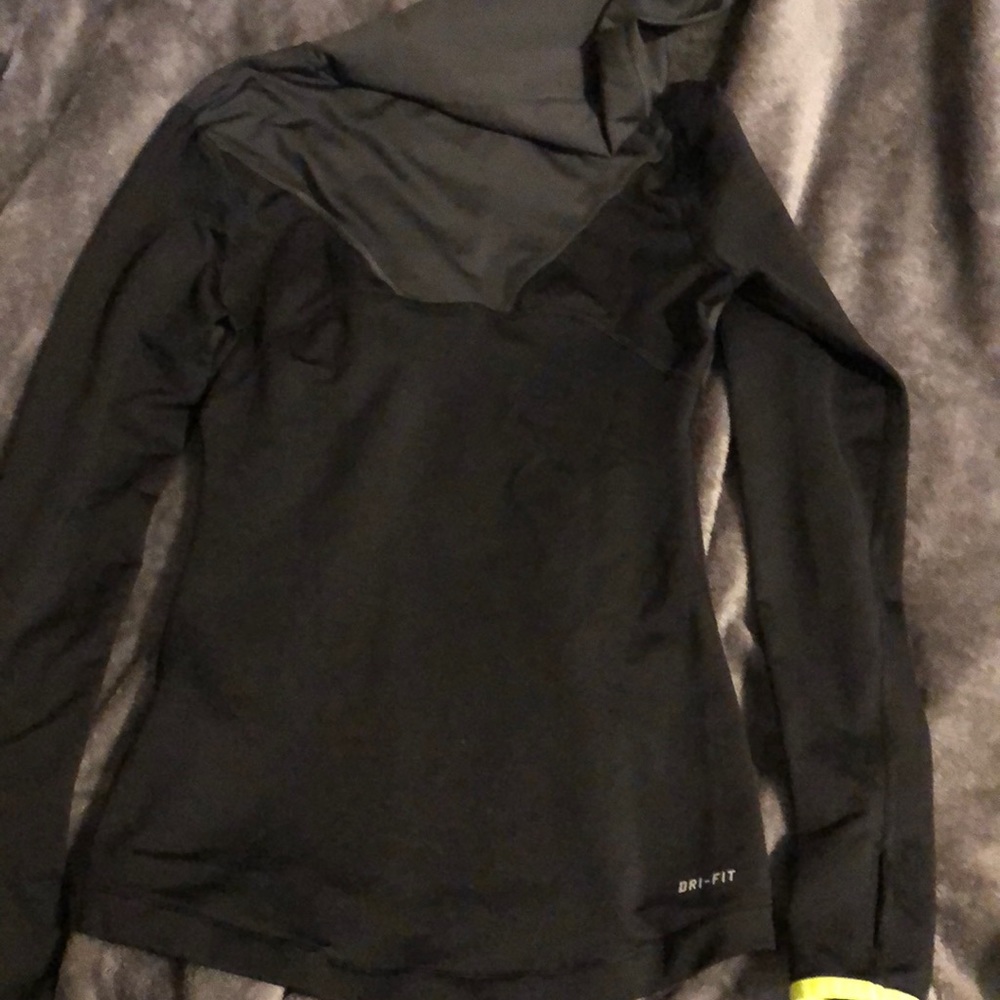 Nike pullover - Picture 5 of 5